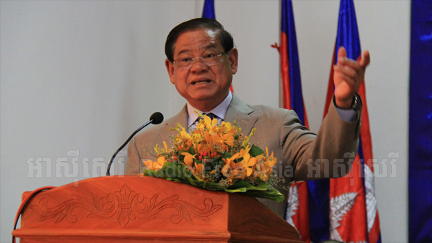 មន្រ្តីរបបក្រុងភ្នំពេញ ការពារលោក ស ខេង រឿង​បង្ហើប​ពី​ការ​ជ្រៀតជ្រែក​កិច្ចការ​តុលាការ ក្នុង​ករណី​លោក កឹម សុខា